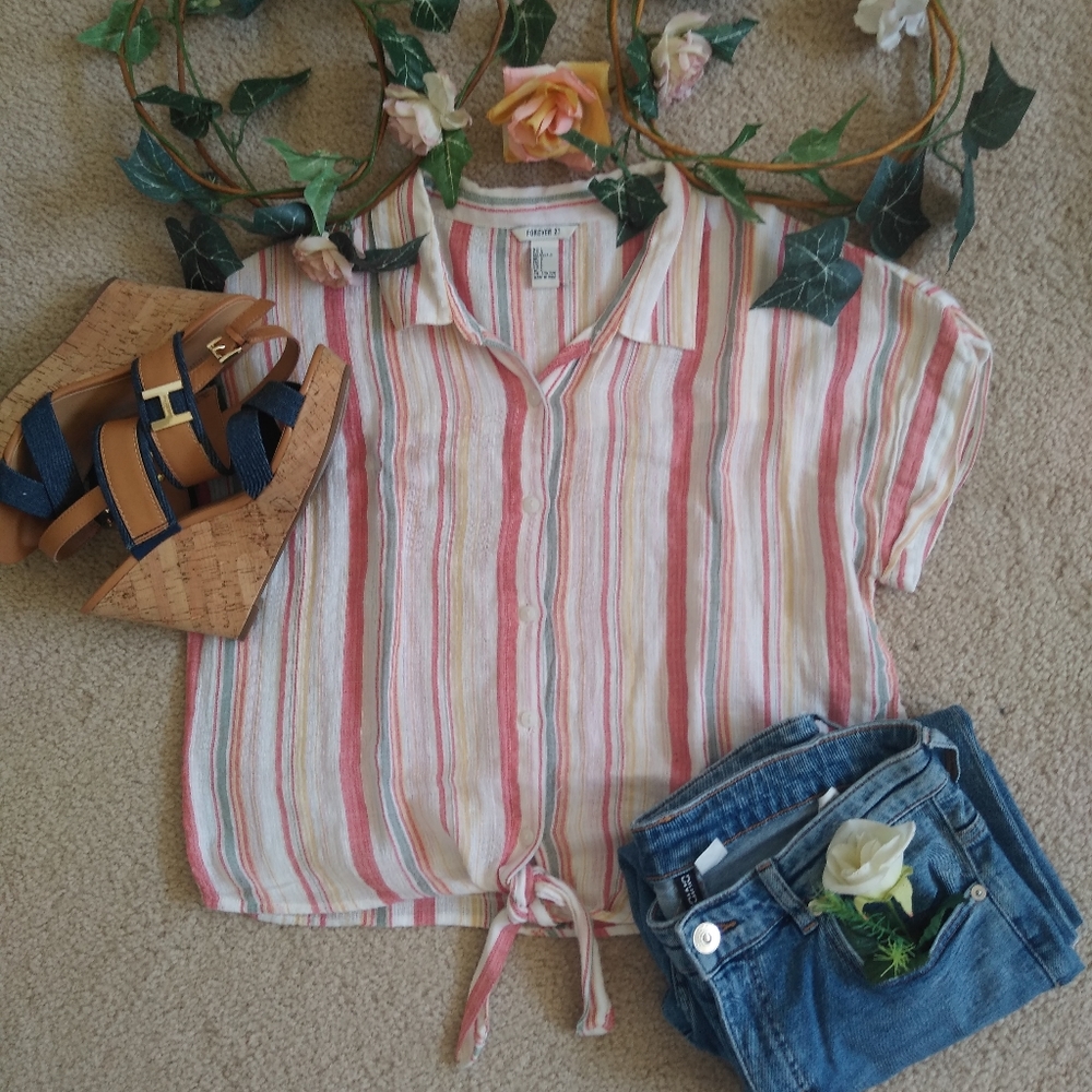 🌼Button up top
